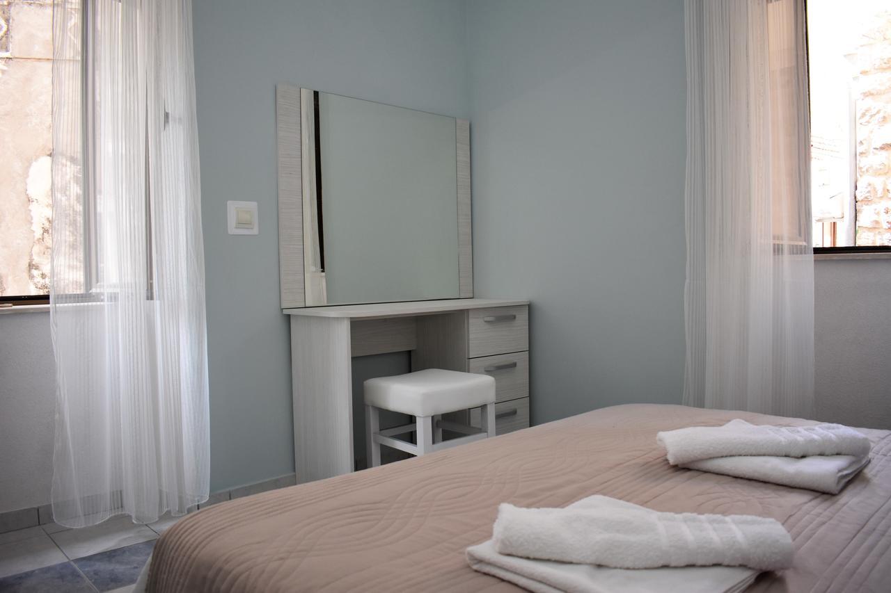 קוטור Lanterna Apartments מראה חיצוני תמונה